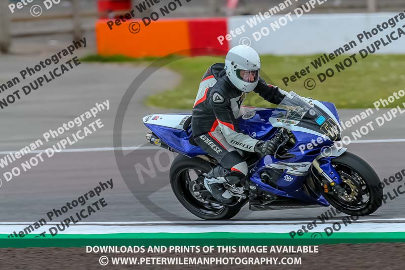 PJ Motorsport Photography;donington no limits trackday;donington park photographs;donington trackday photographs;no limits trackdays;peter wileman photography;trackday digital images;trackday photos